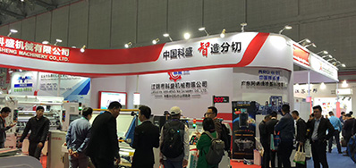百乐博blb超高速喷码机上海展会最后一天，人气依然不减